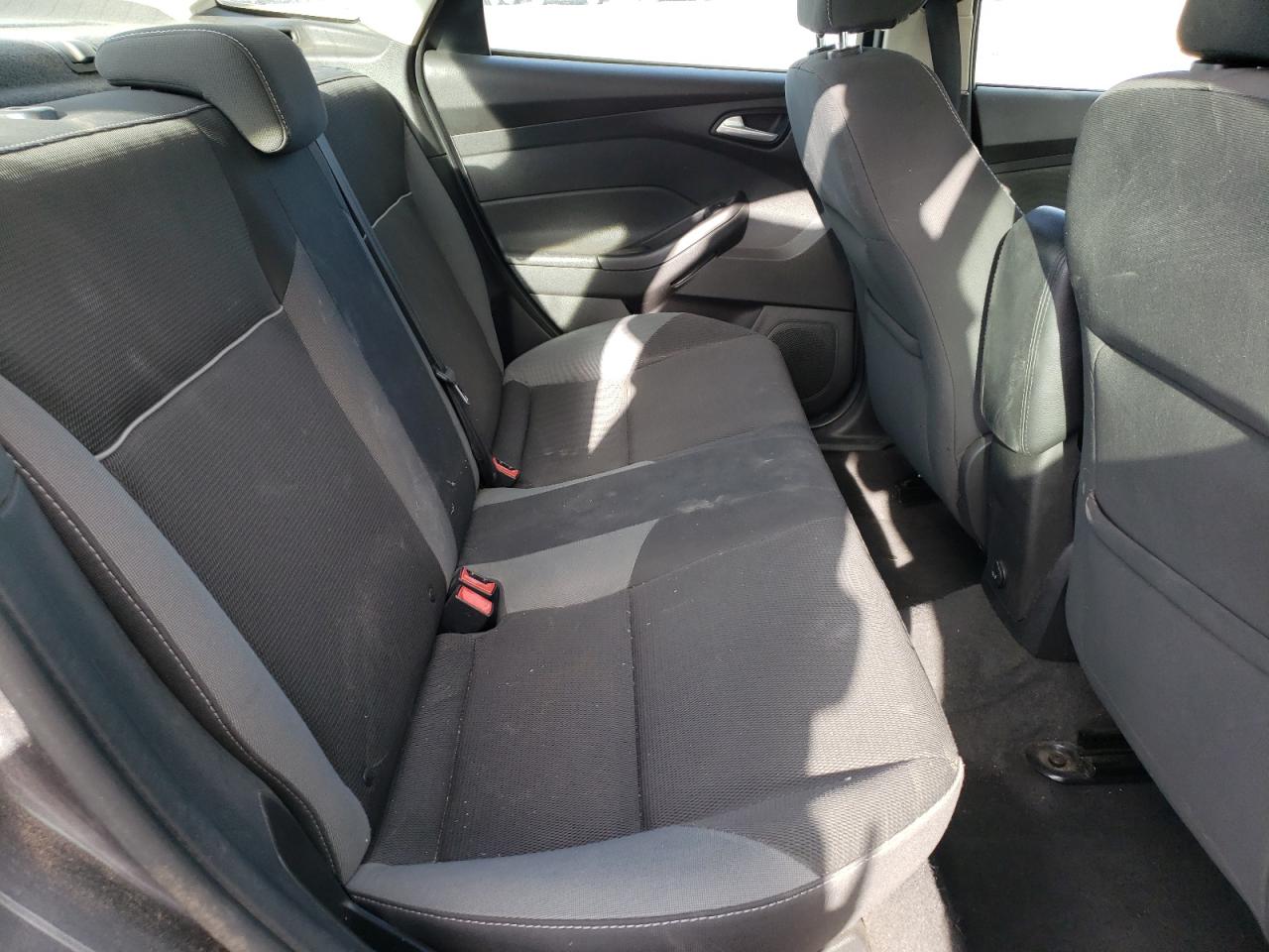 Photo 6 from auction – 2013 FORD FOCUS SE with VIN 1FADP3F2XDL144432