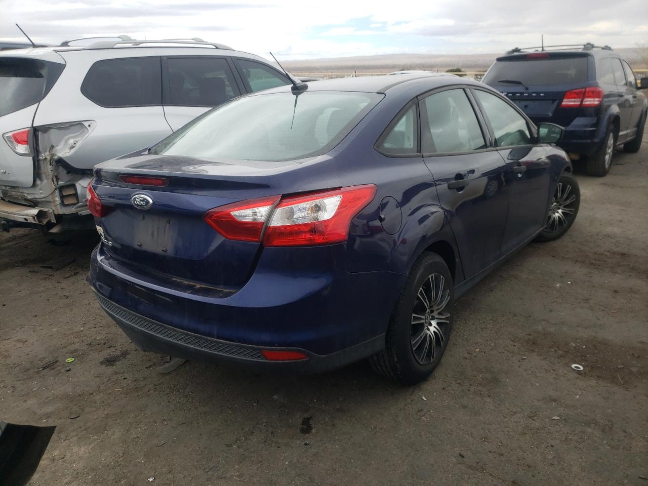 Photo 4 from auction – 2012 FORD FOCUS S with VIN 1FAHP3E20CL154548