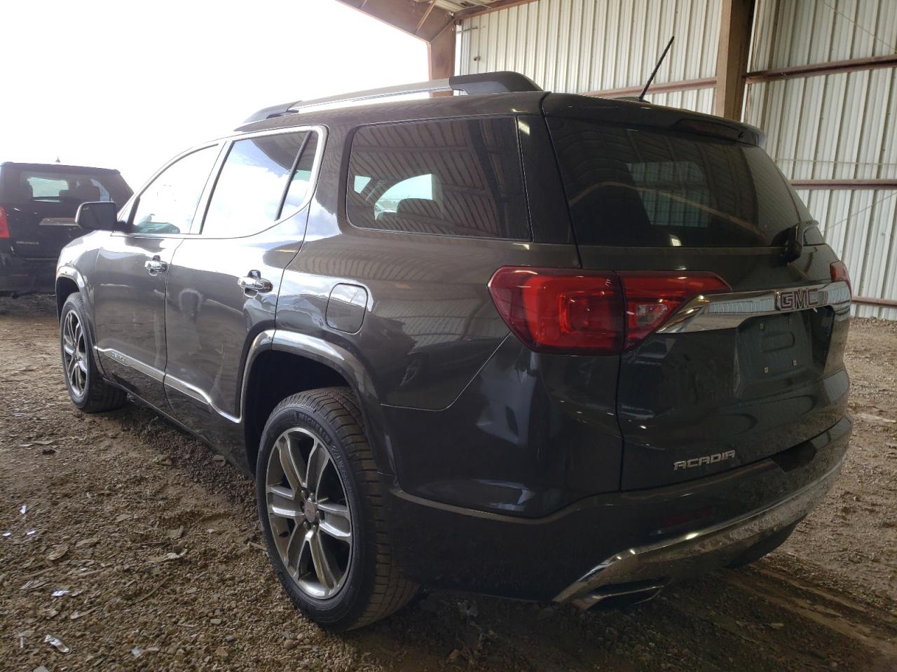 Photo 3 from auction – 2019 GMC ACADIA DEN with VIN 1GKKNPLS0KZ182334