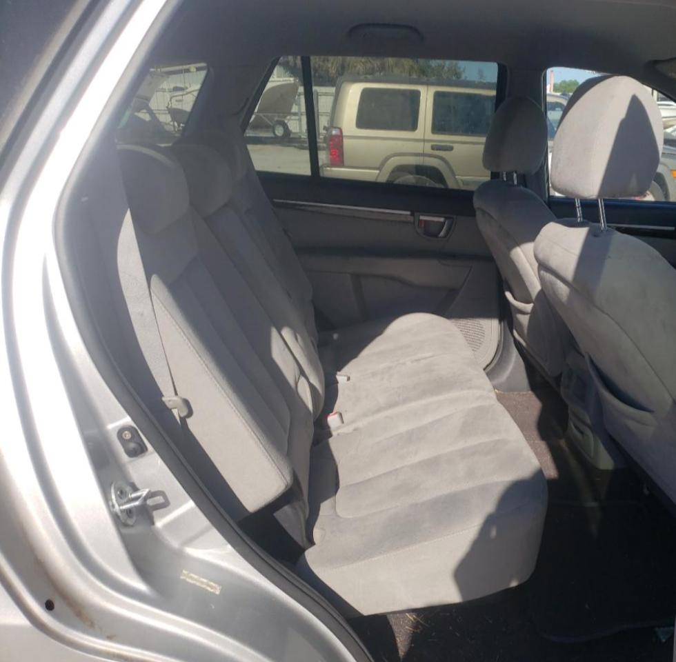 Photo 6 from auction – 2009 HYUNDAI SANTA FE G with VIN 5NMSG13D49H251612