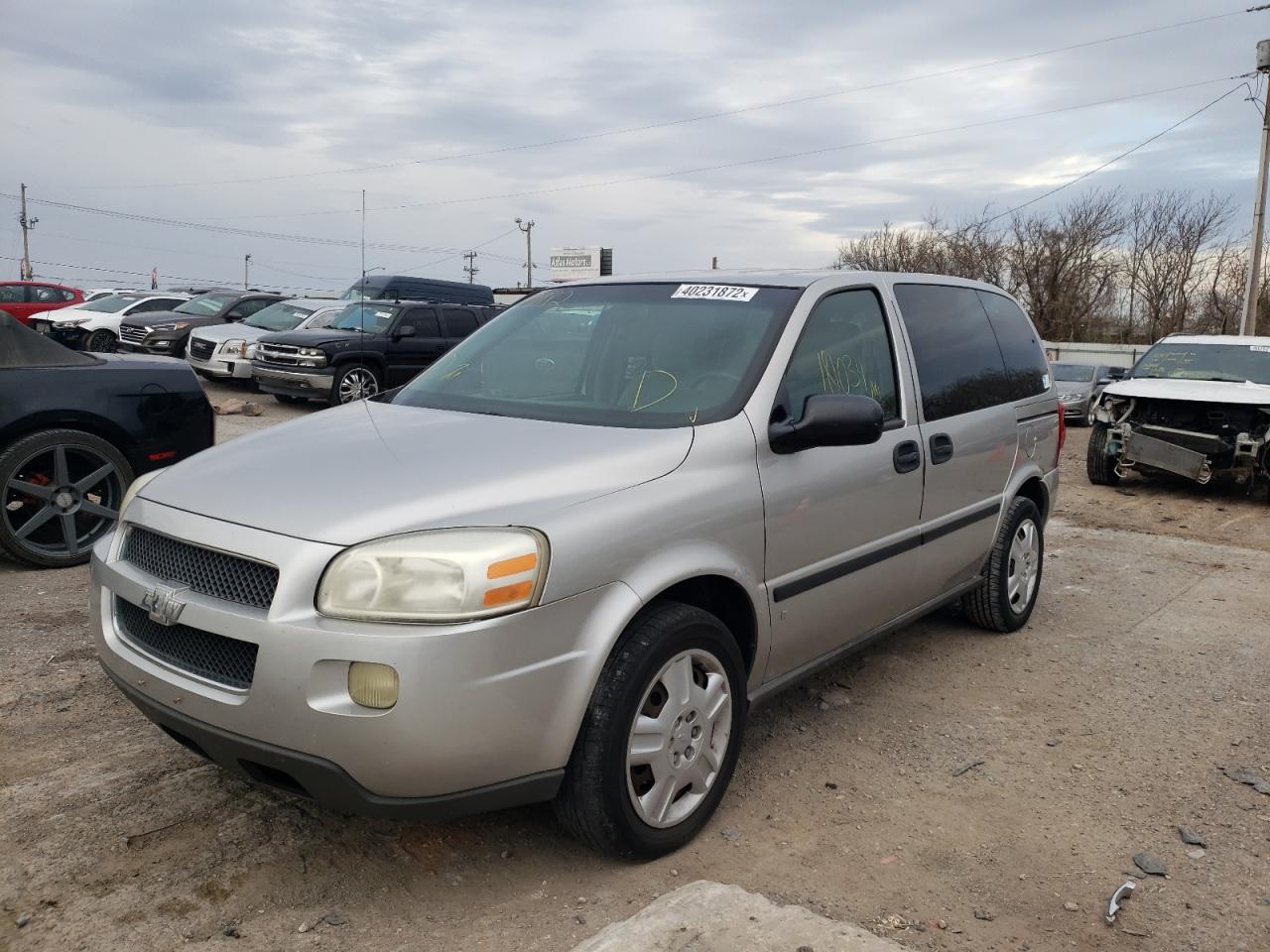 Photo 2 from auction – 2007 CHEVROLET UPLANDER L with VIN 1GNDU23W37D191182