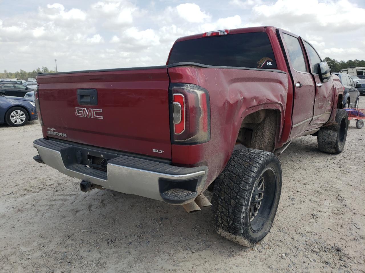 Photo 4 from auction – 2018 GMC SIERRA K15 with VIN 3GTU2NEC4JG152808