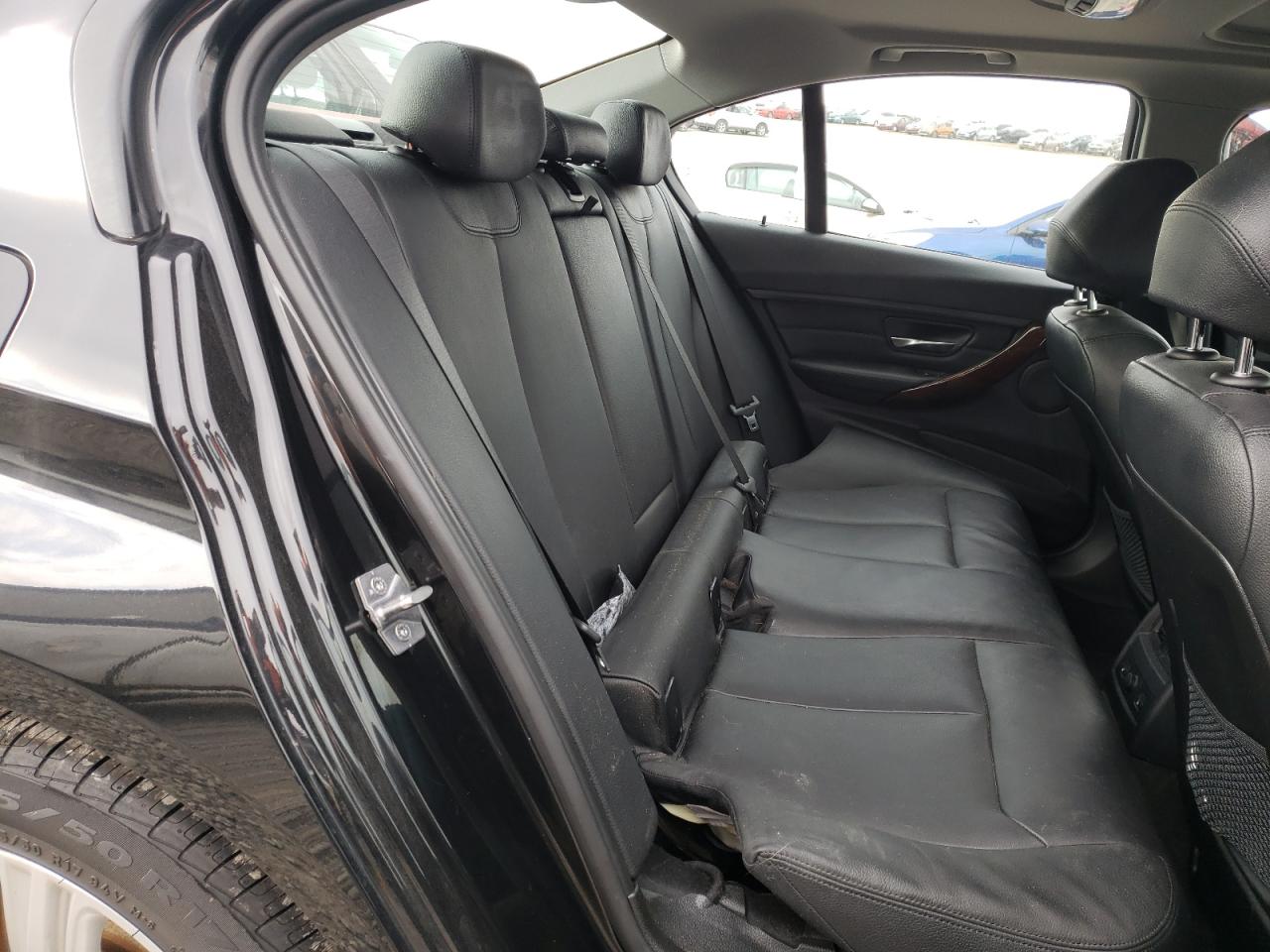 Photo 6 from auction – 2014 BMW 328 D XDRI with VIN WBA3D5C56EKX97336