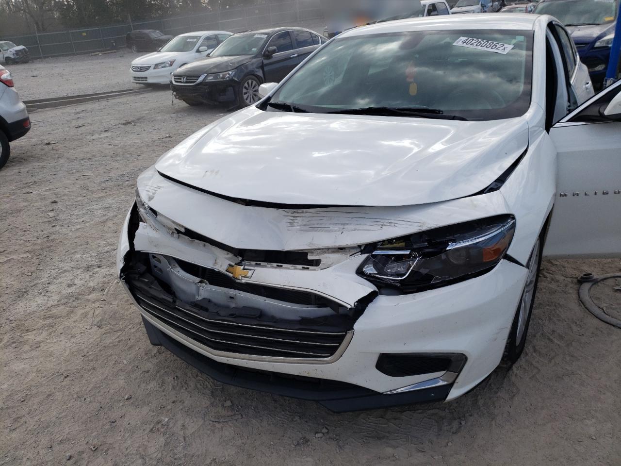 Photo 9 from auction – 2018 CHEVROLET MALIBU LT with VIN 1G1ZD5ST0JF159494