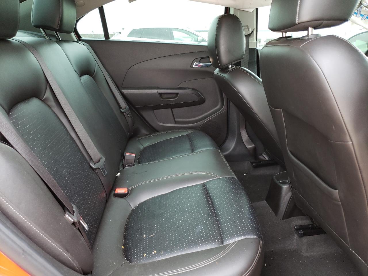 Photo 6 from auction – 2018 CHEVROLET SONIC PREM with VIN 1G1JF5SB2J4105012