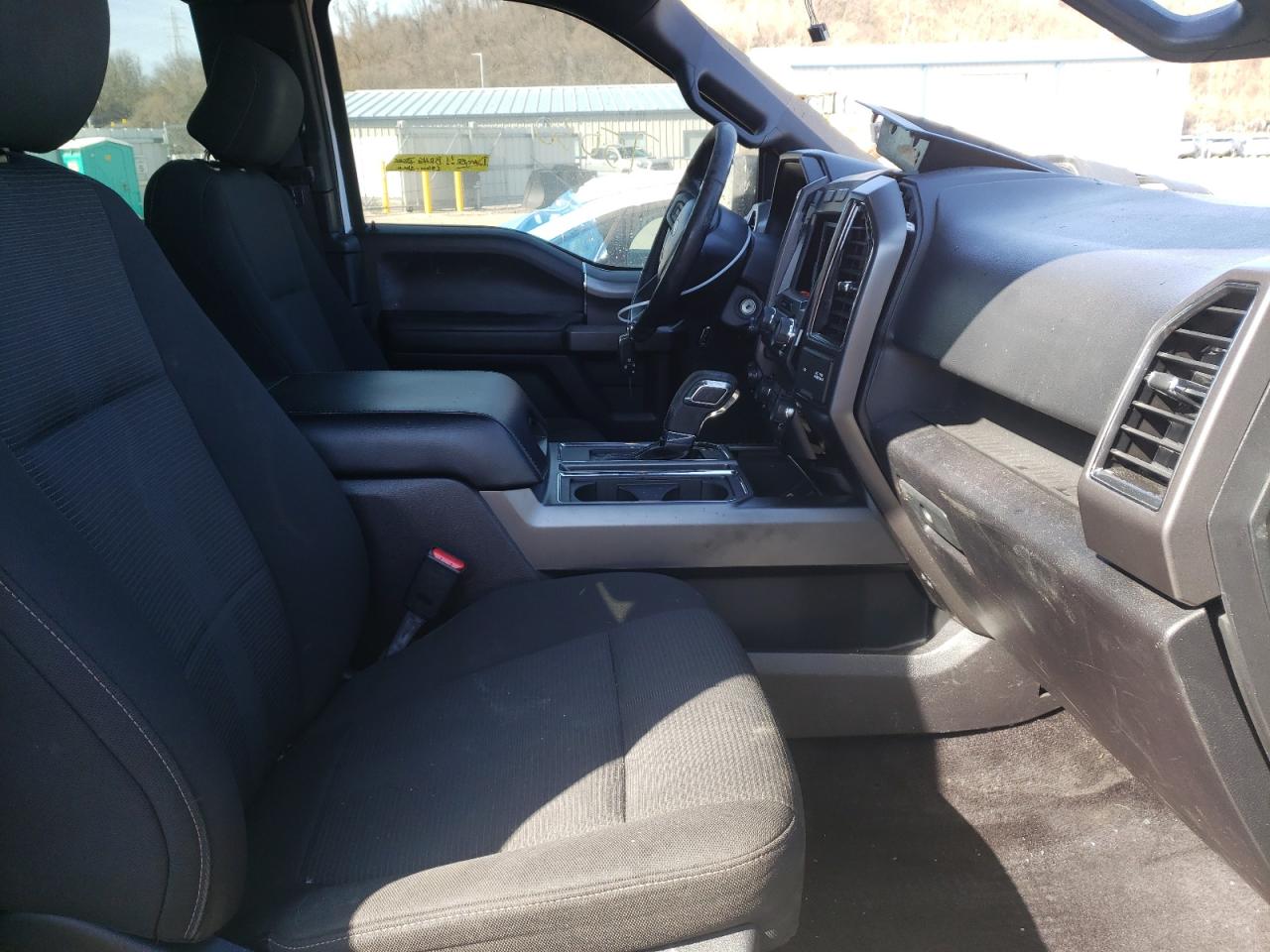 Photo 5 from auction – 2017 FORD F150 SUPER with VIN 1FTEX1EP6HFB43962