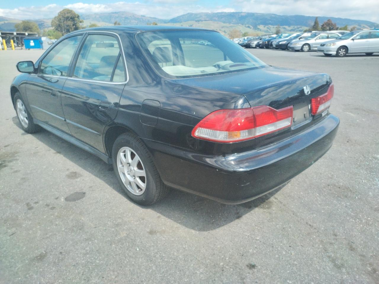 Photo 3 from auction – 2002 HONDA ACCORD EX with VIN JHMCG66822C026351