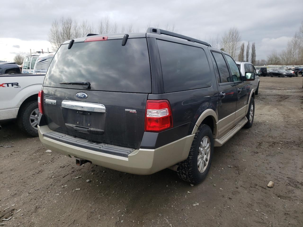 Photo 4 from auction – 2007 FORD EXPEDITION with VIN 1FMFK18517LA54518