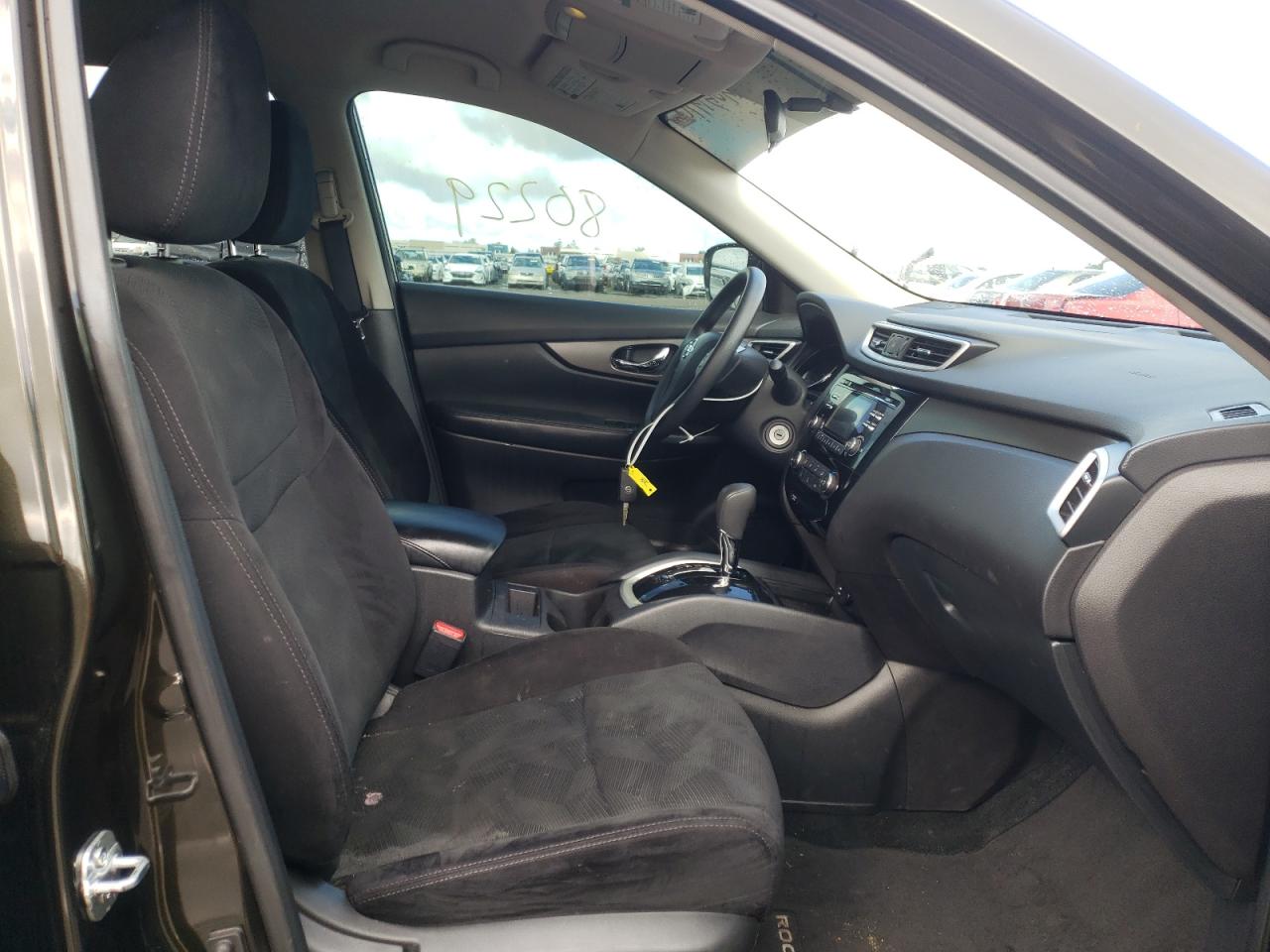 Photo 5 from auction – 2016 NISSAN ROGUE S with VIN 5N1AT2MN8GC834213