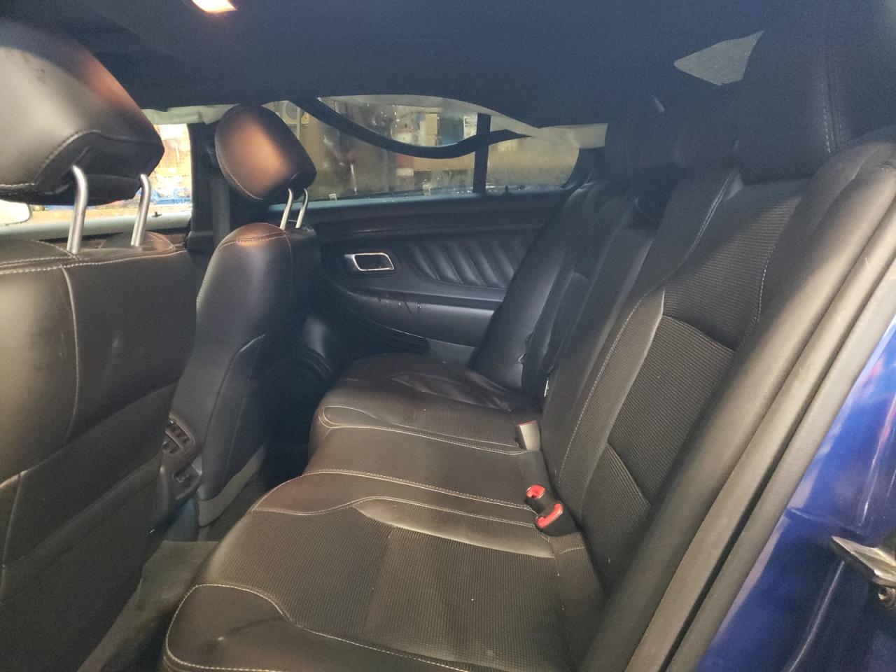 Photo 6 from auction – 2015 FORD TAURUS LIM with VIN 1FAHP2J87FG157786