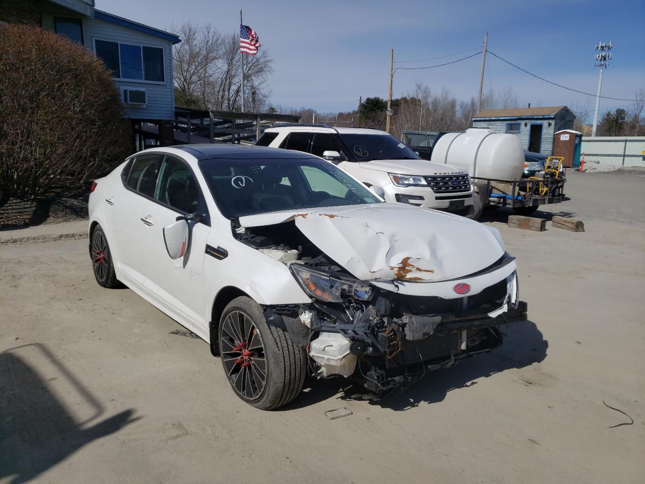 KIA OPTIMA SX 2011 with VIN KNAGR4A6XB5156533 - Photo from auction