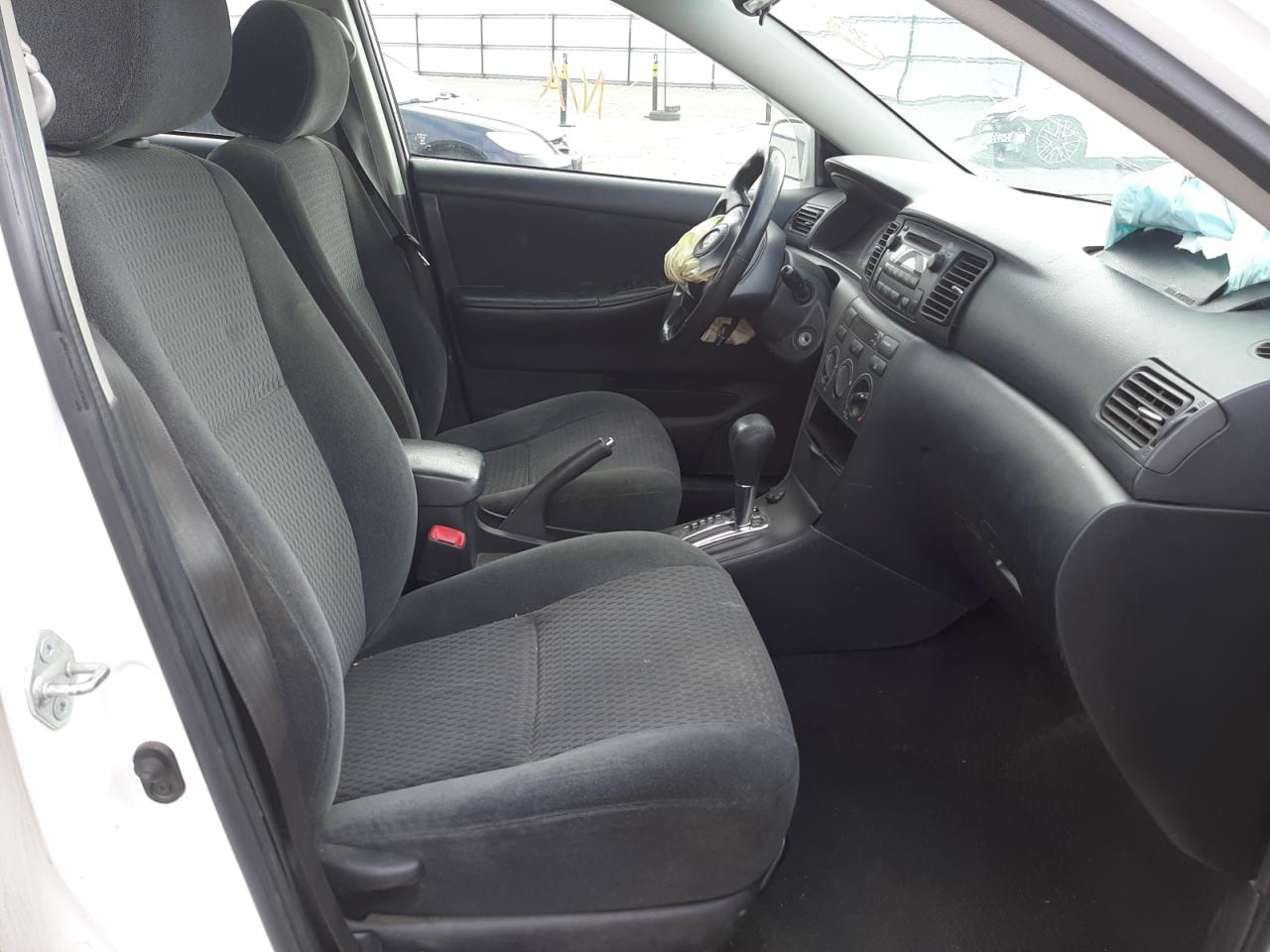 Photo 5 from auction – 2008 TOYOTA COROLLA CE with VIN 1NXBR32E28Z946044