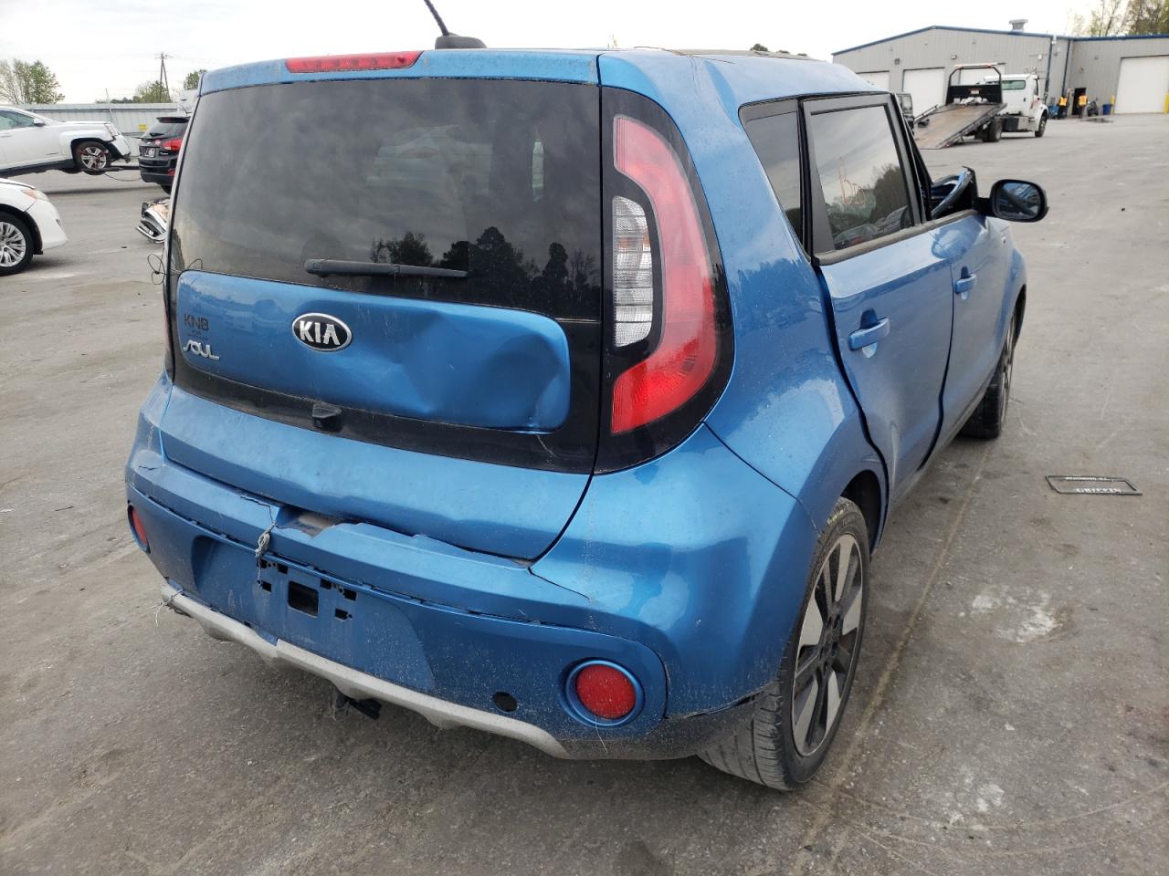 Photo 4 from auction – 2019 KIA SOUL + with VIN KNDJP3A50K7664336