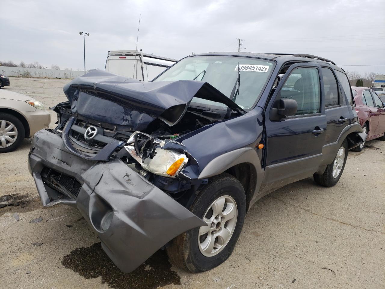 Photo 2 from auction – 2004 MAZDA TRIBUTE LX with VIN 4F2YZ94124KM13516
