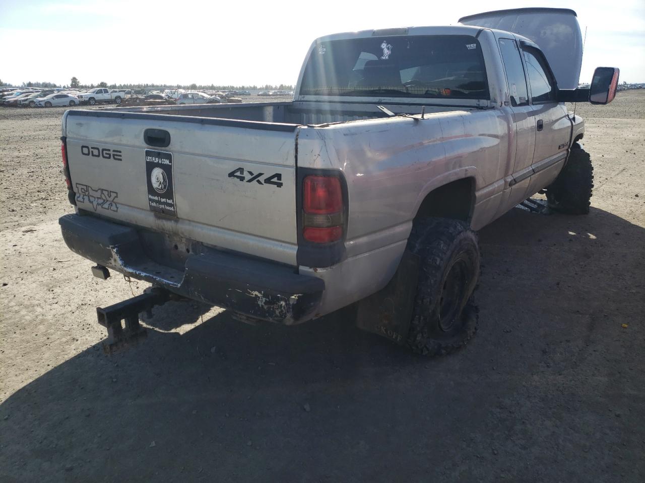Photo 4 from auction – 2001 DODGE RAM 1500 with VIN 1B7HF13ZX1J250469