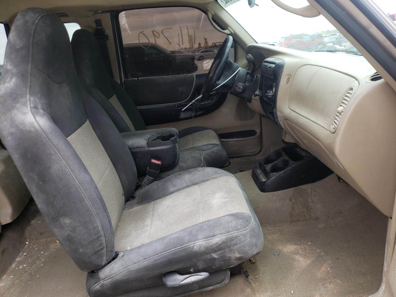 Photo 5 from auction – 2003 FORD RANGER SUP with VIN 1FTYR44U03PB81240