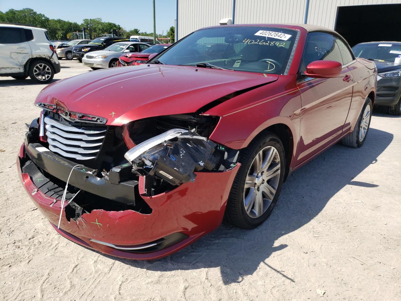 Photo 2 from auction – 2012 CHRYSLER 200 TOURIN with VIN 1C3BCBEB3CN116407
