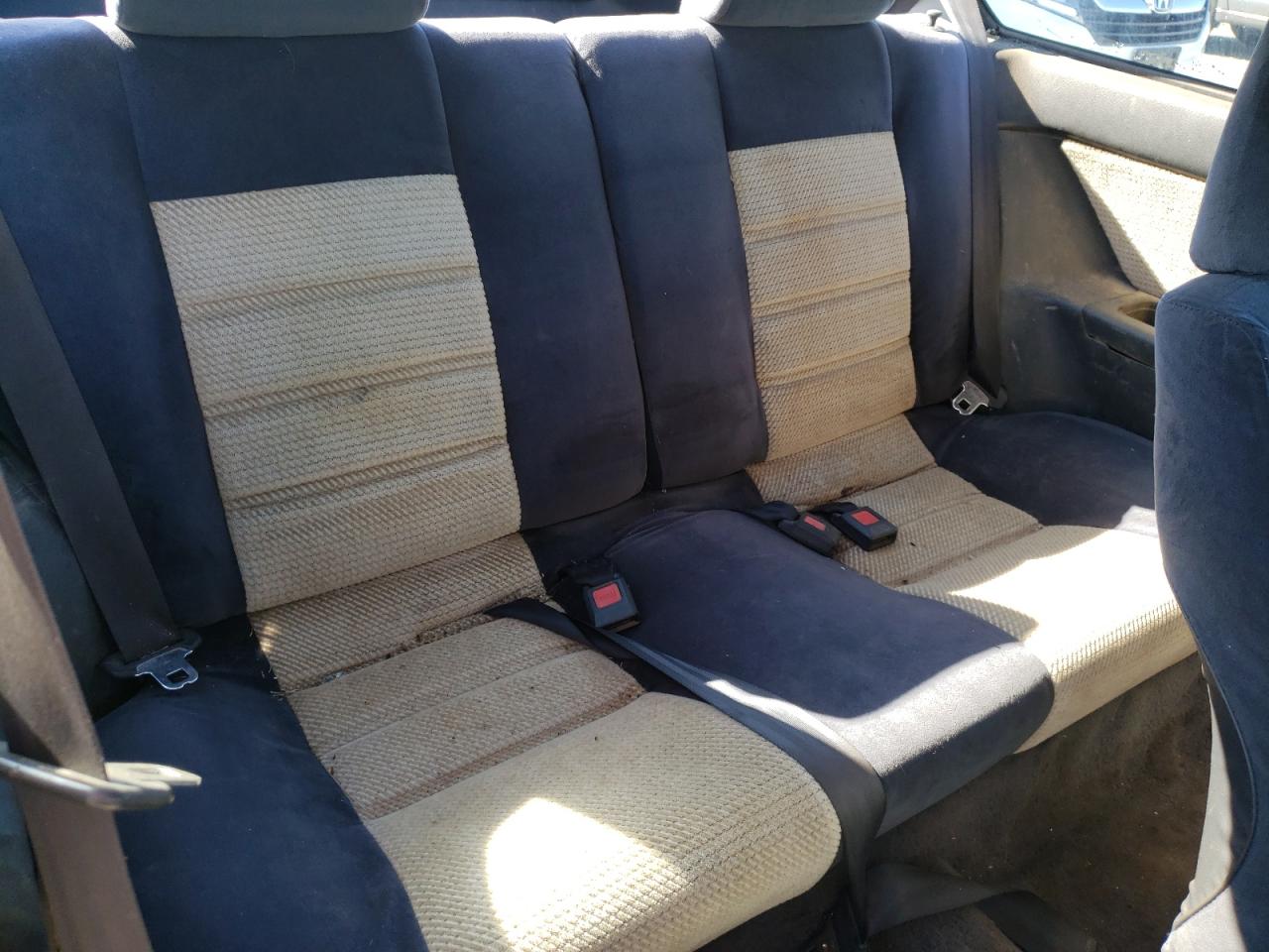 Photo 6 from auction – 1988 ACURA INTEGRA LS with VIN JH4DA3356JS030437