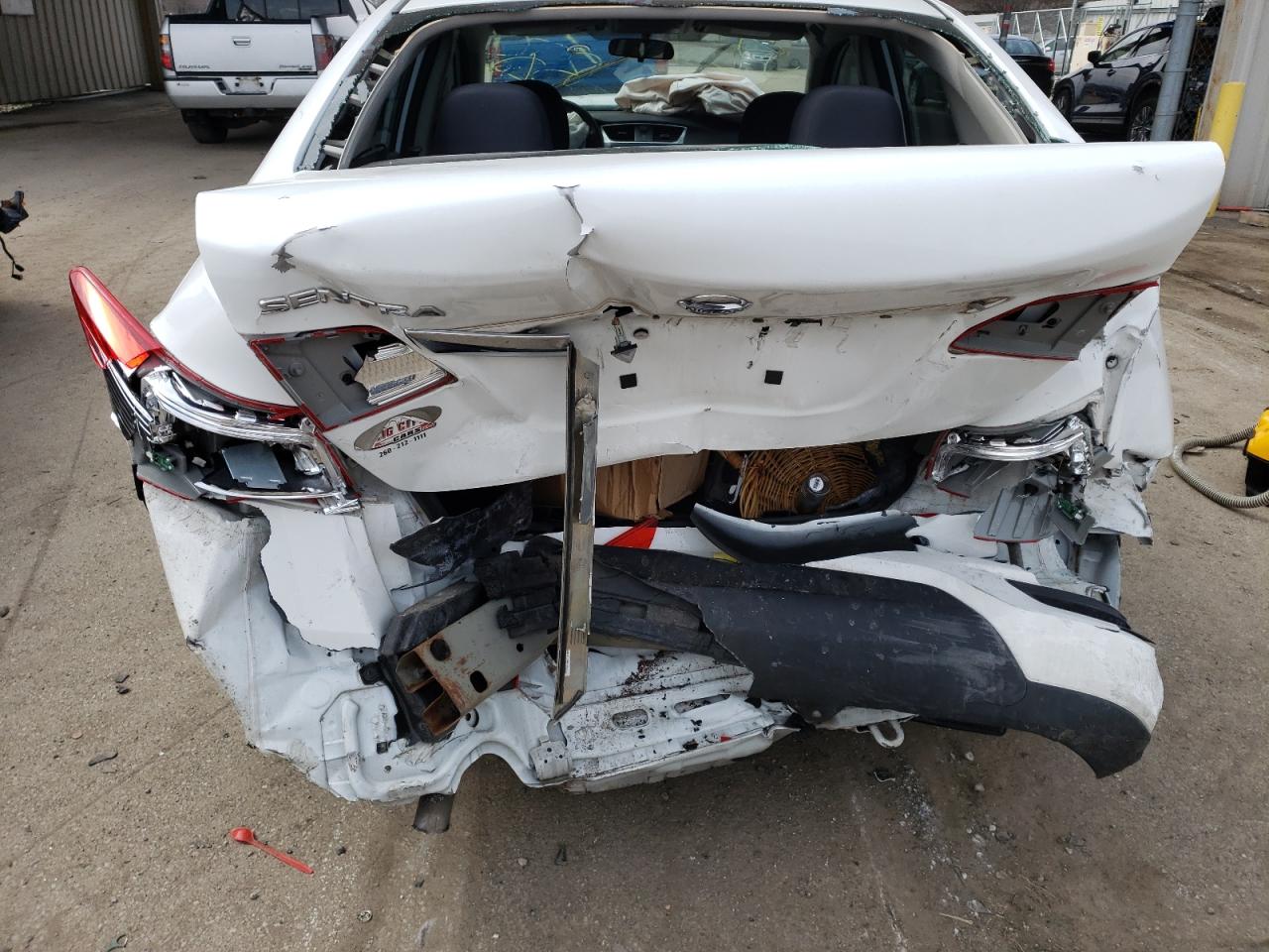 Photo 9 from auction – 2017 NISSAN SENTRA S with VIN 3N1AB7AP6HY285035