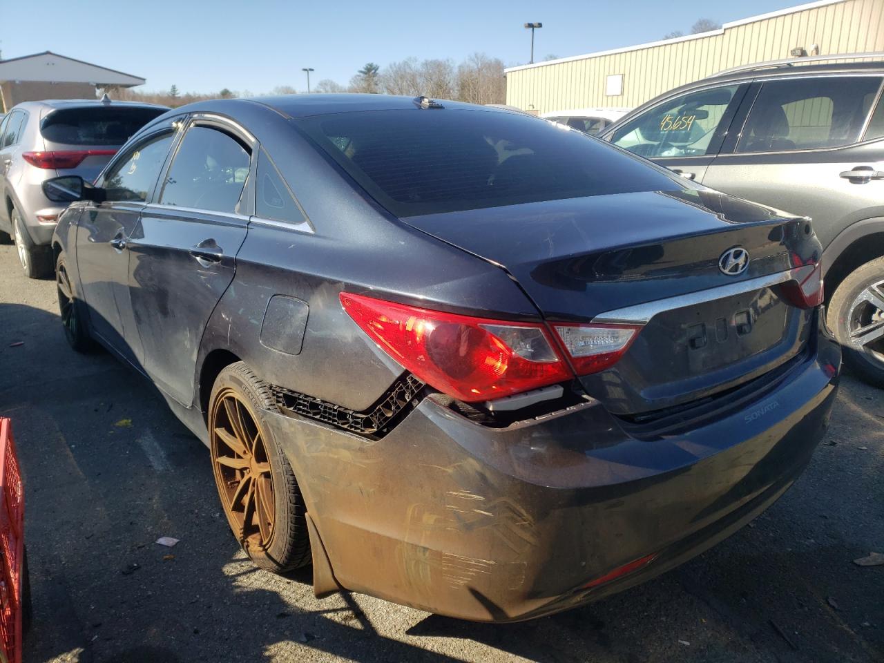 Photo 3 from auction – 2012 HYUNDAI SONATA GLS with VIN 5NPEB4ACXCH349366