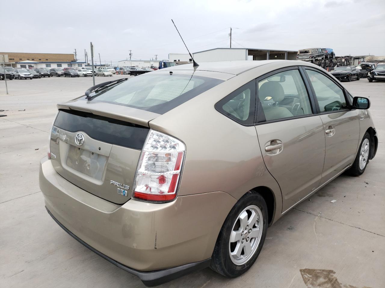Photo 4 from auction – 2006 TOYOTA PRIUS with VIN JTDKB20U263166724