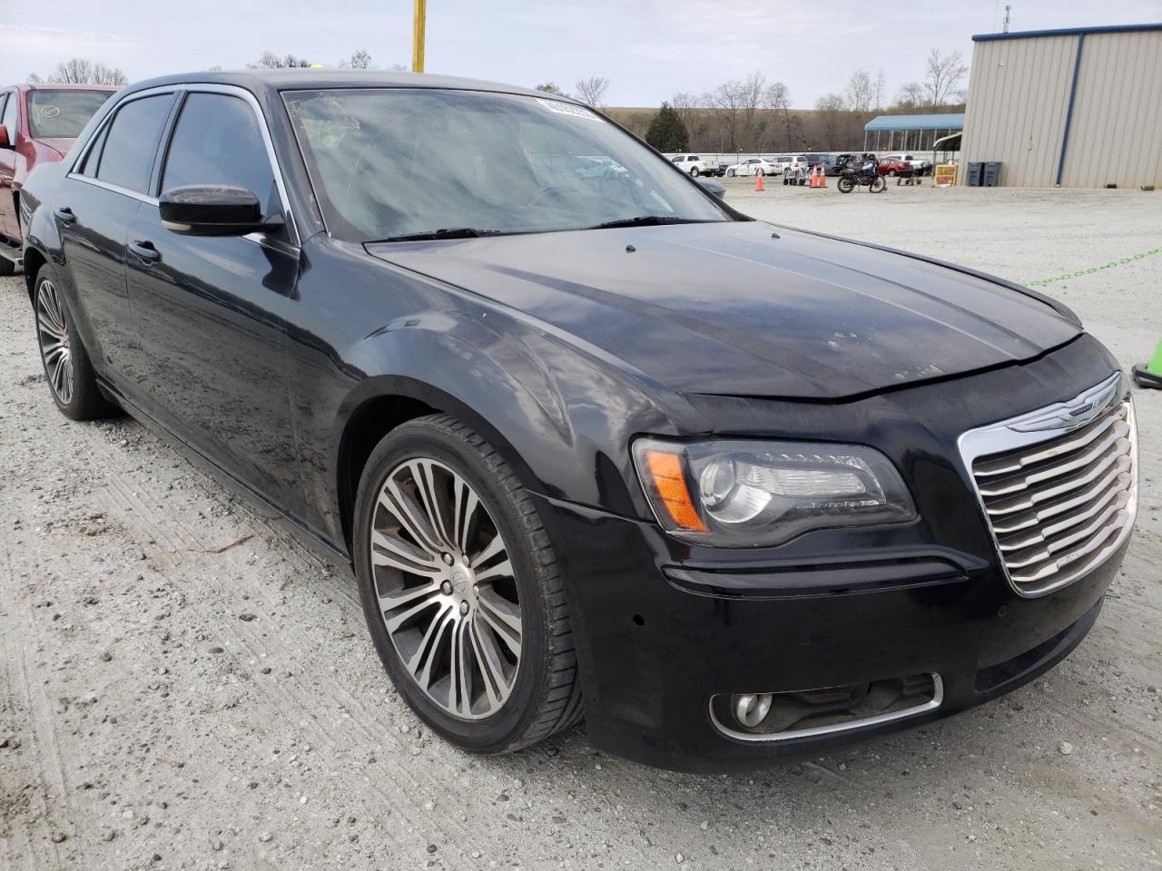 صورة رقم 1 من المزاد - 2013 CHRYSLER 300 S مع VIN 2C3CCABG6DH561622