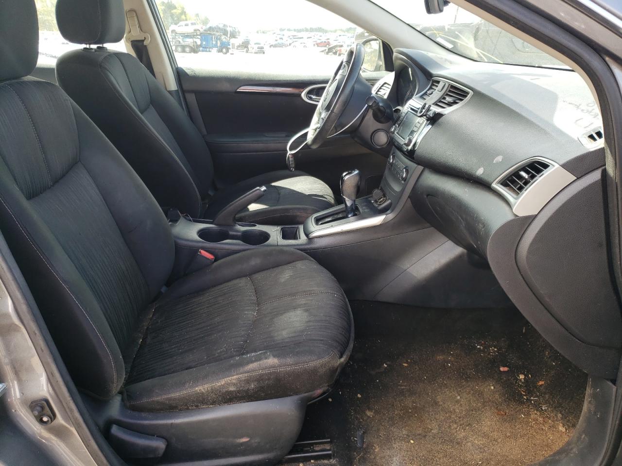 Photo 5 from auction – 2017 NISSAN SENTRA S with VIN 3N1AB7AP1HY376097