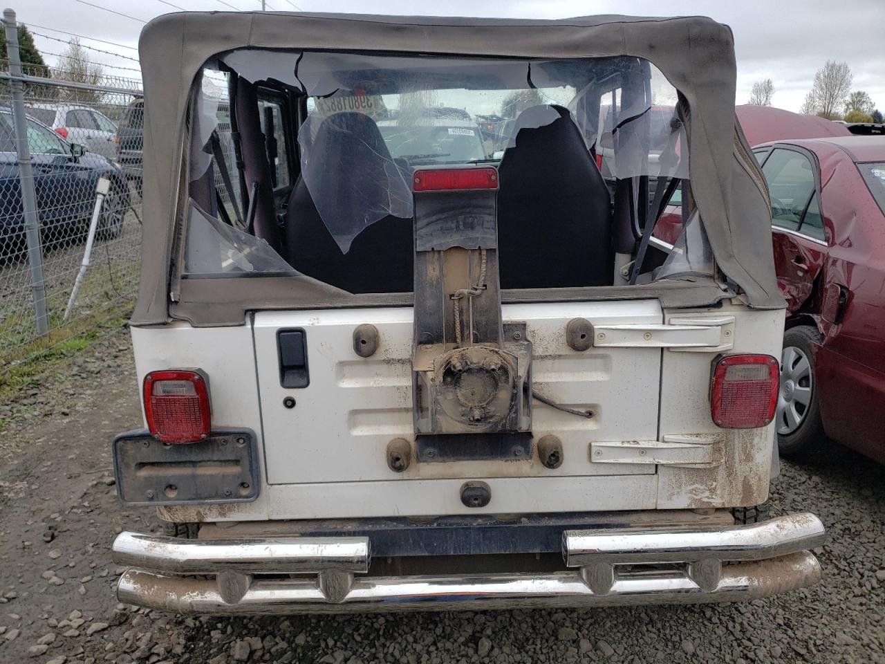 Photo 6 from auction – 2000 JEEP WRANGLER / with VIN 1J4FA29P0YP718969