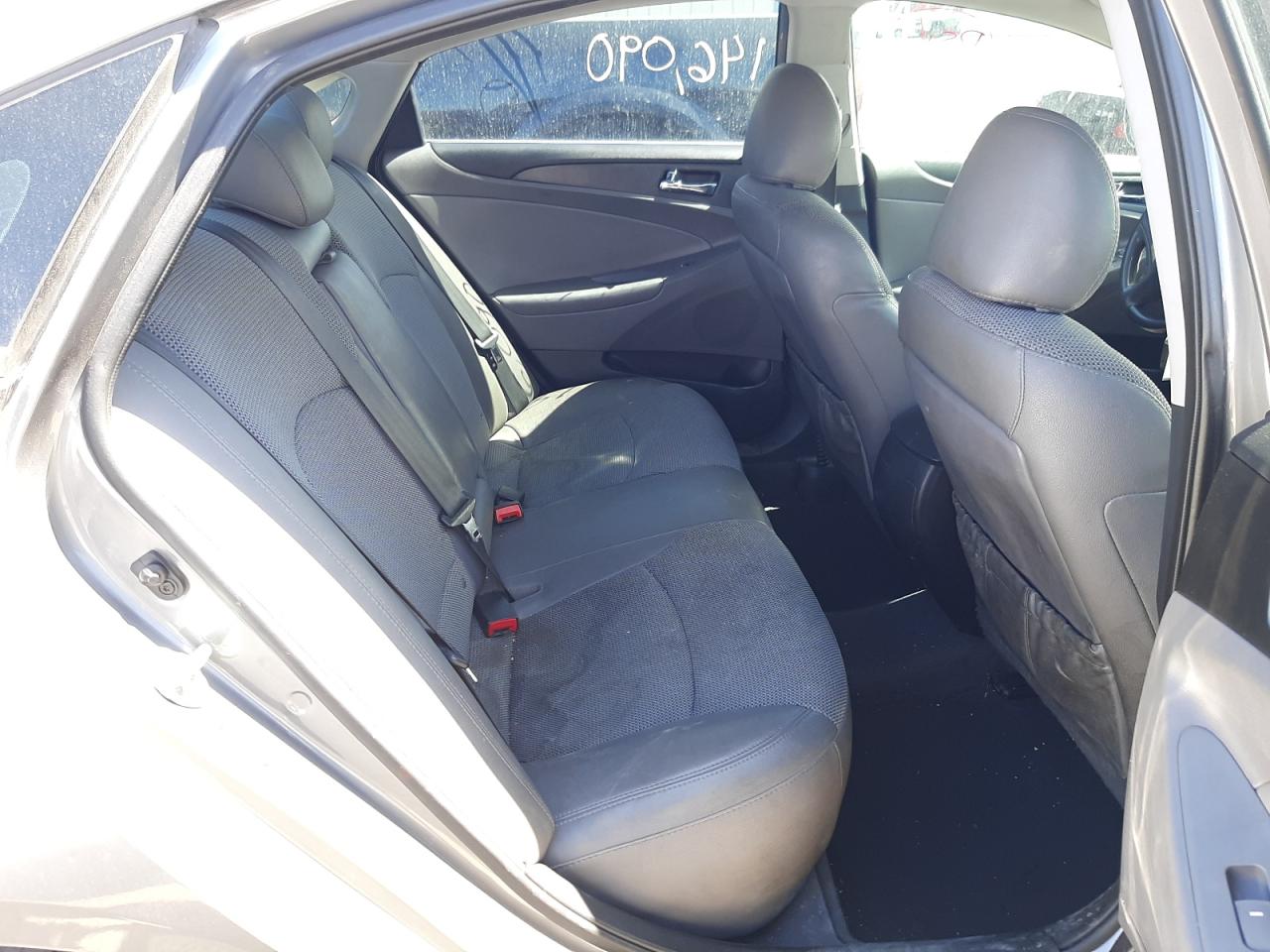 Photo 6 from auction – 2013 HYUNDAI SONATA SE with VIN 5NPEC4AC3DH712587
