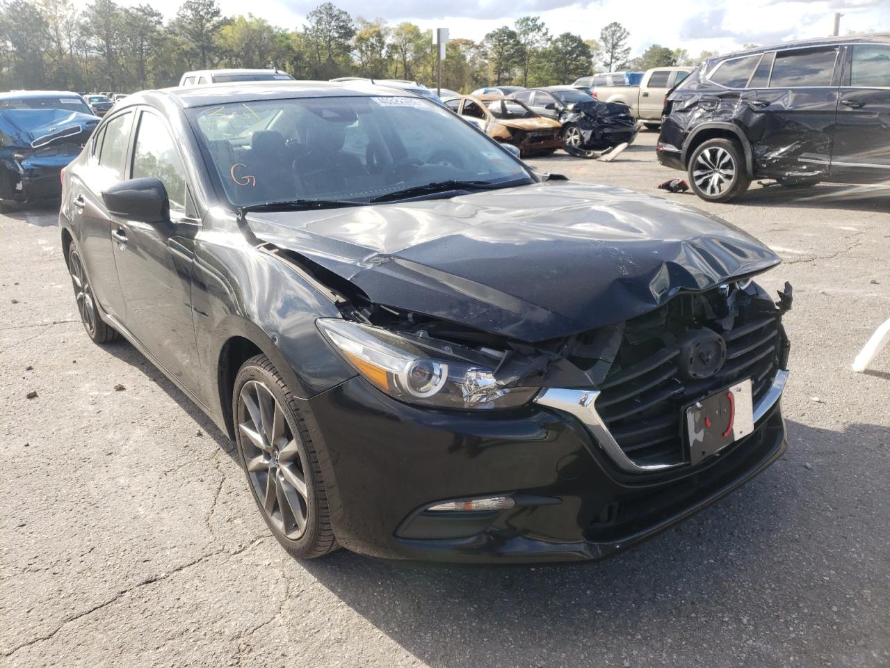 MAZDA 3 TOURING 2018 with VIN 3MZBN1V37JM182620 - Photo from auction