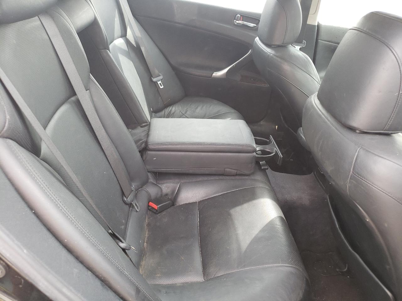 Photo 6 from auction – 2007 LEXUS IS 250 with VIN JTHBK262X72037450