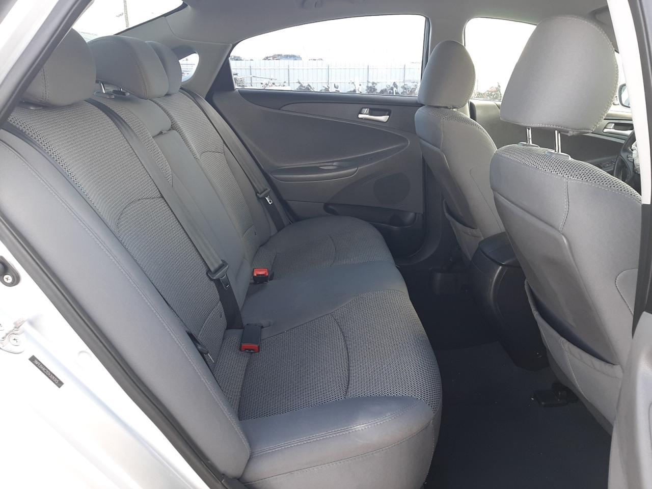 Photo 6 from auction – 2012 HYUNDAI SONATA GLS with VIN 5NPEB4AC2CH309315