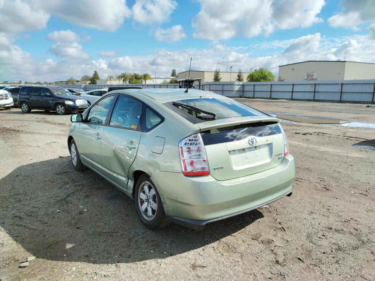 Photo 3 from auction – 2007 TOYOTA PRIUS with VIN JTDKB20U573278905
