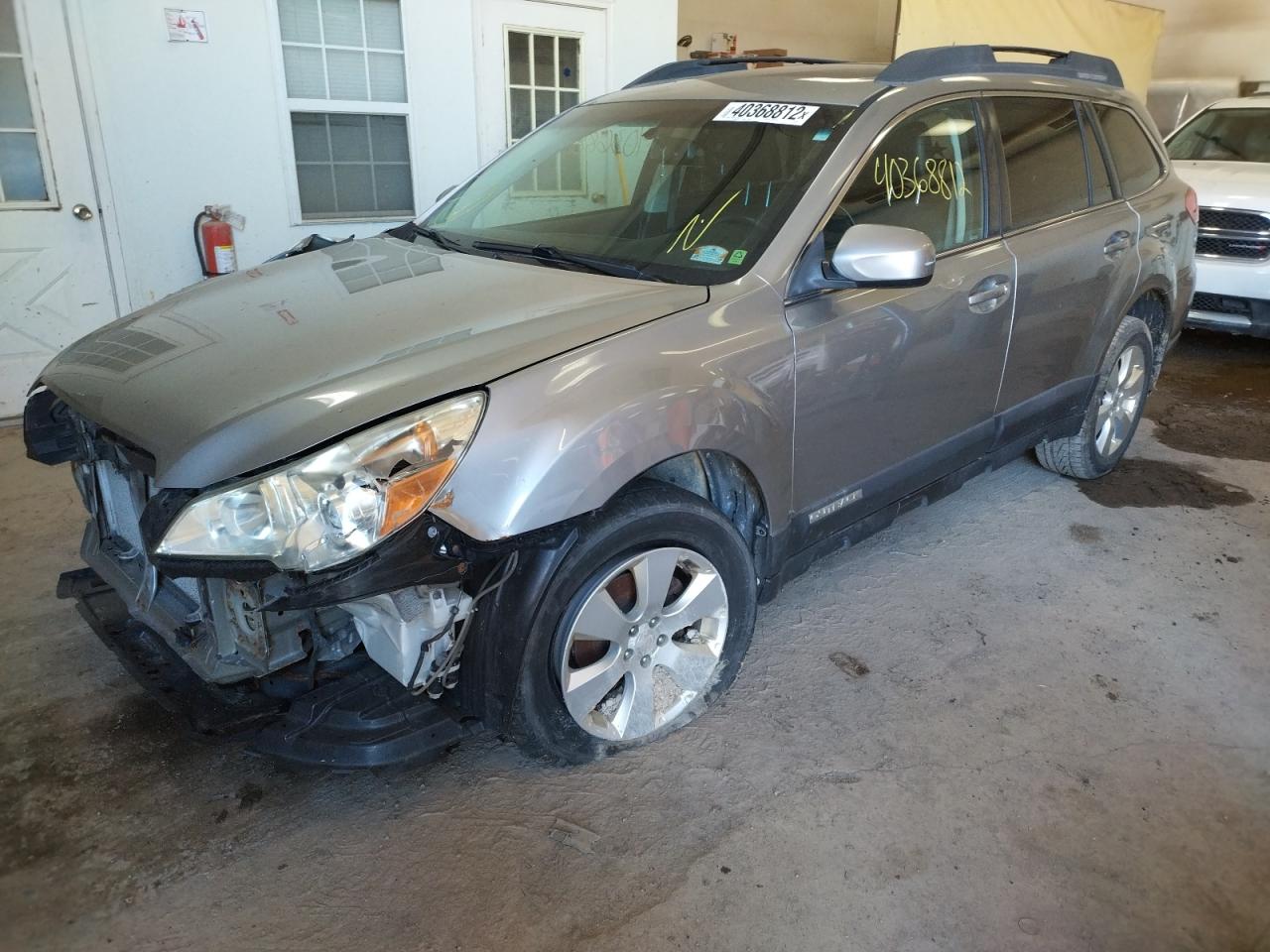 Photo 2 from auction – 2011 SUBARU OUTBACK 2. with VIN 4S4BRBKC4B3323434