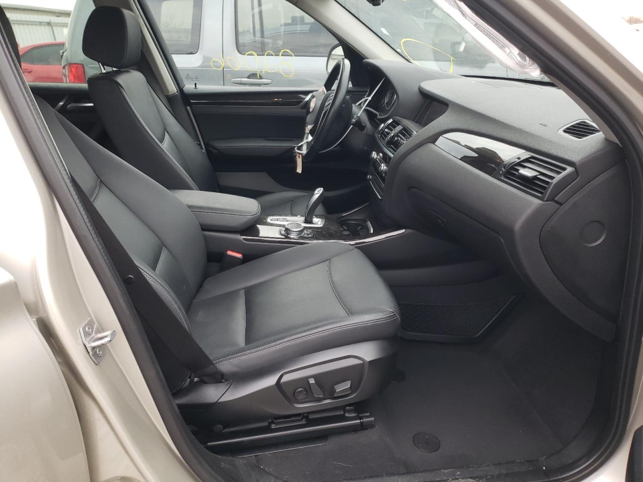 Photo 5 from auction – 2015 BMW X3 XDRIVE2 with VIN 5UXWX9C55F0D57900