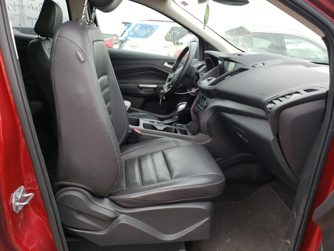 Photo 5 from auction – 2018 FORD ESCAPE SEL with VIN 1FMCU9HD5JUA90734