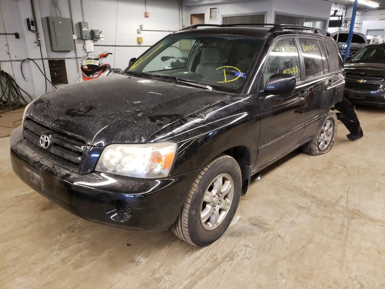Photo 2 from auction – 2006 TOYOTA HIGHLANDER with VIN JTEDP21A160124346