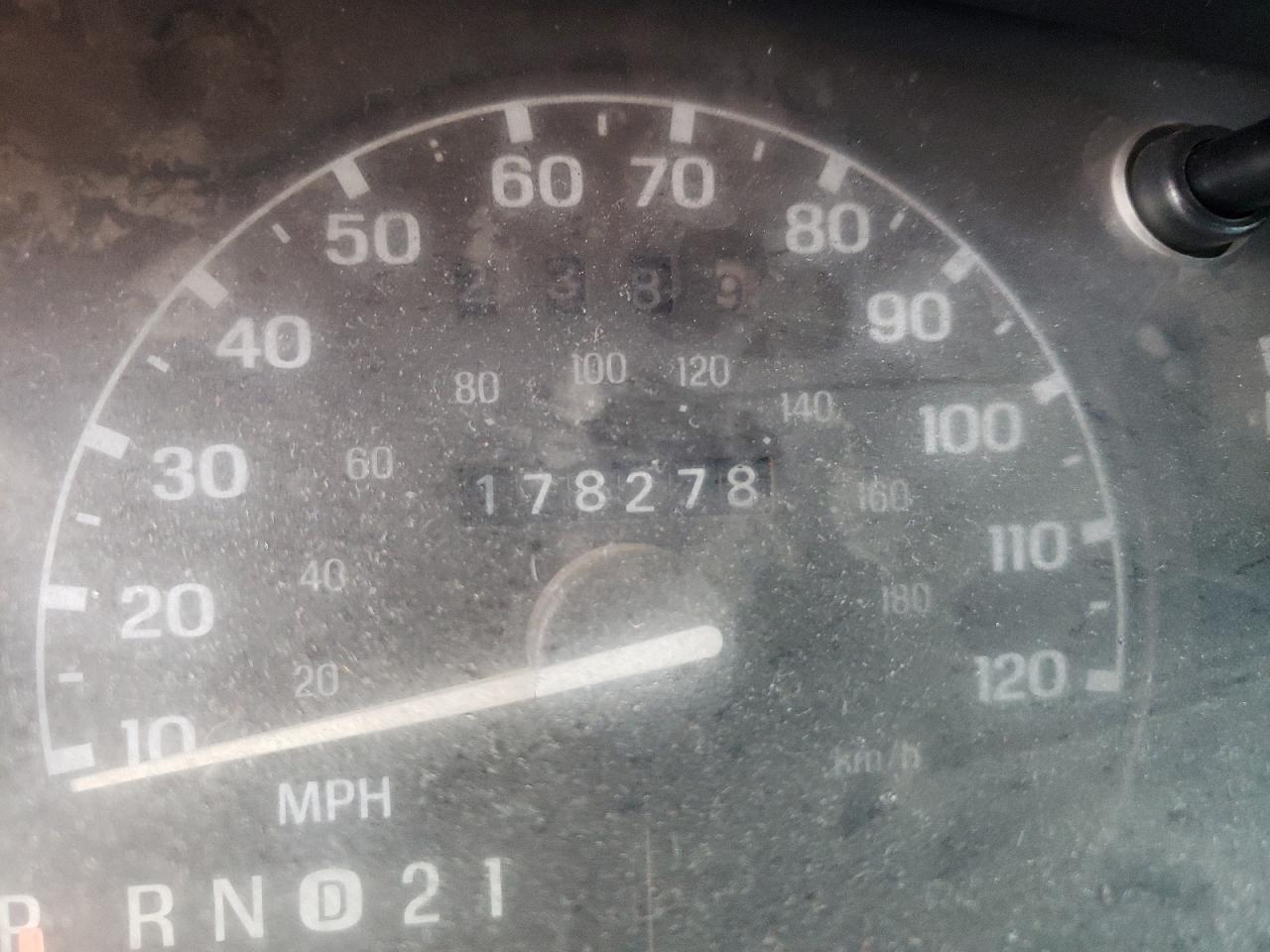 Photo 8 from auction – 1995 FORD EXPLORER with VIN 1FMDU34X7SZB29510