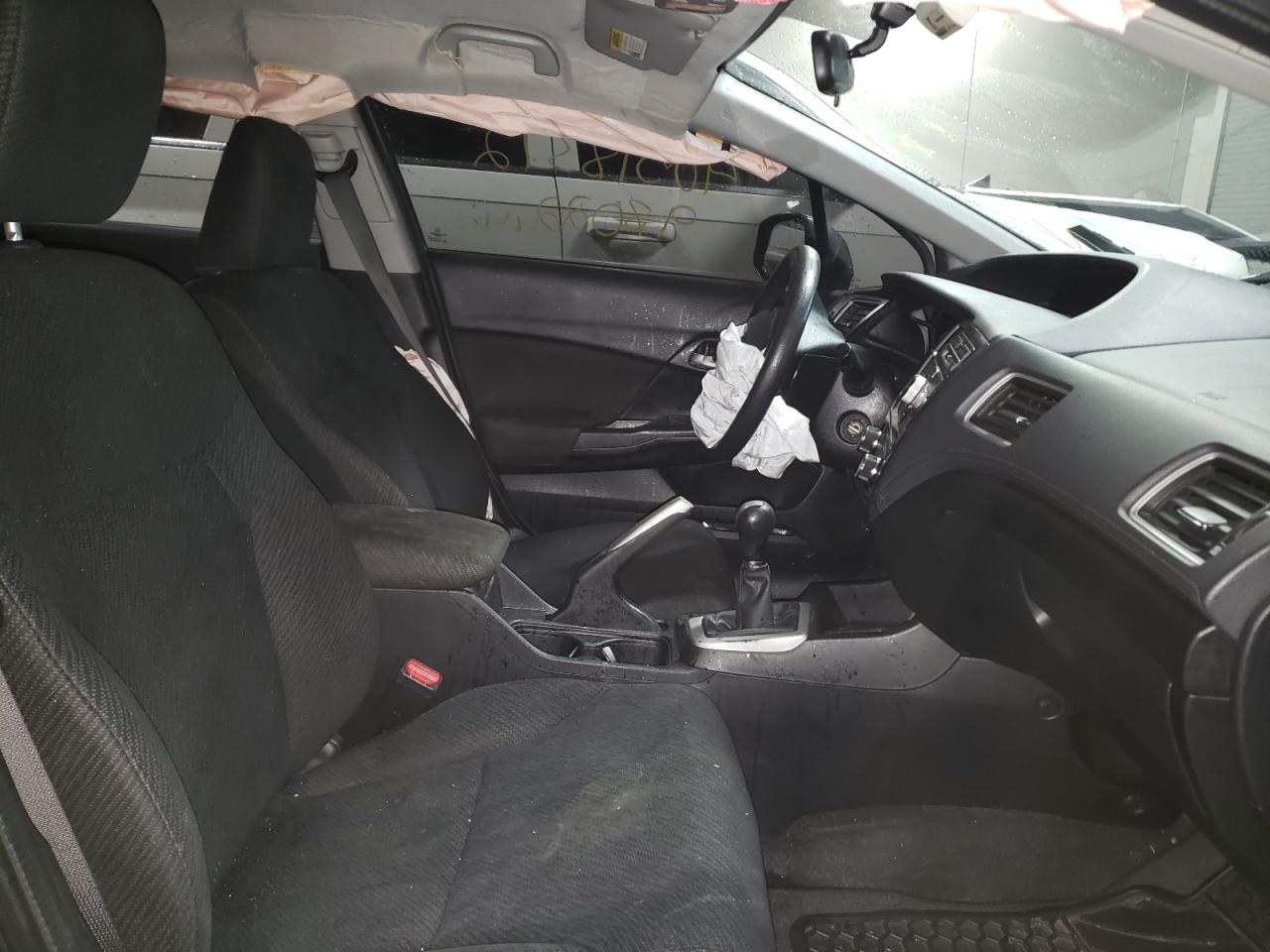 Photo 5 from auction – 2013 HONDA CIVIC LX with VIN 19XFB2E5XDE056299