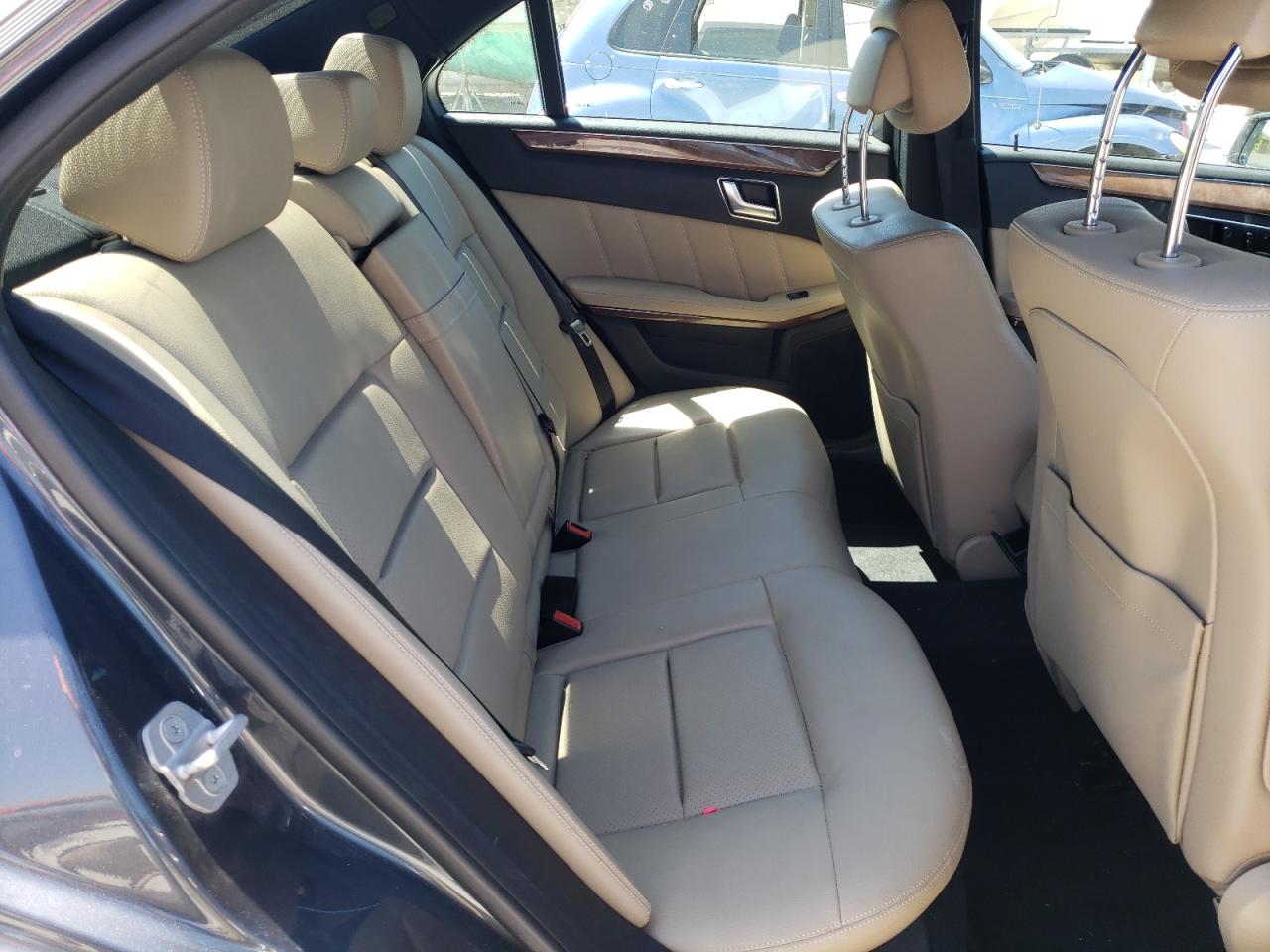 Photo 6 from auction – 2013 MERCEDES-BENZ E 350 4MAT with VIN WDDHF8JB5DA730377