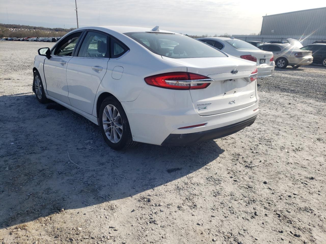 Photo 3 from auction – 2020 FORD FUSION SE with VIN 3FA6P0HDXLR247307