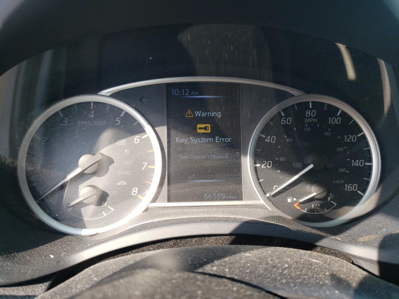 Photo 8 from auction – 2016 NISSAN SENTRA S with VIN 3N1AB7AP2GY270630