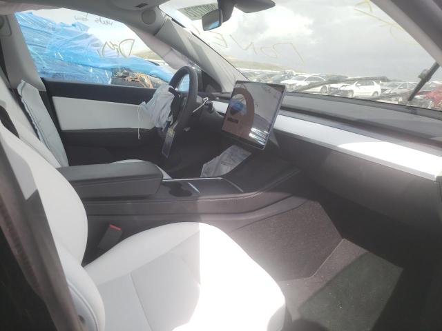 Photo 5 from auction – 2021 TESLA MODEL Y with VIN 5YJYGDEE2MF210150