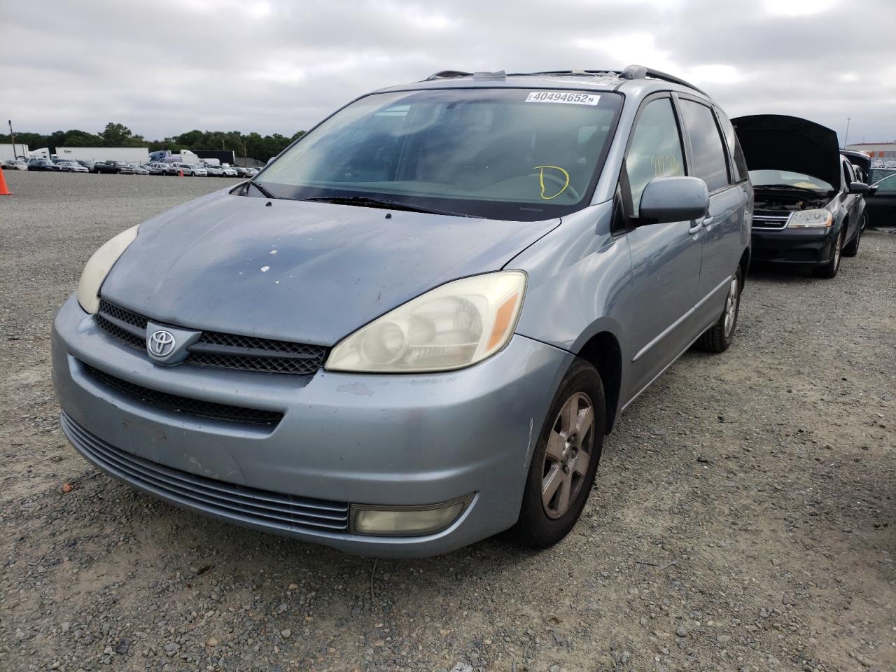 Photo 2 from auction – 2004 TOYOTA SIENNA XLE with VIN 5TDZA22C64S123778
