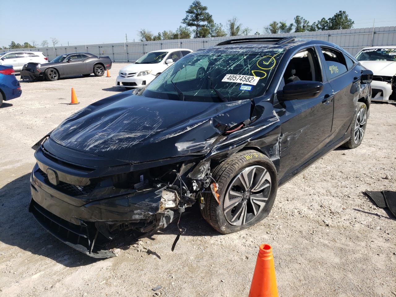 Photo 2 from auction – 2017 HONDA CIVIC EX with VIN 19XFC1F38HE018032
