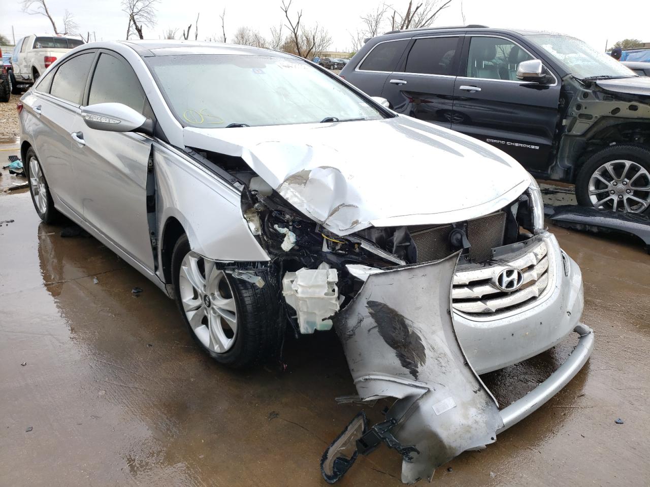HYUNDAI SONATA SE 2012 with VIN 5NPEC4AC0CH414934 - Photo from auction