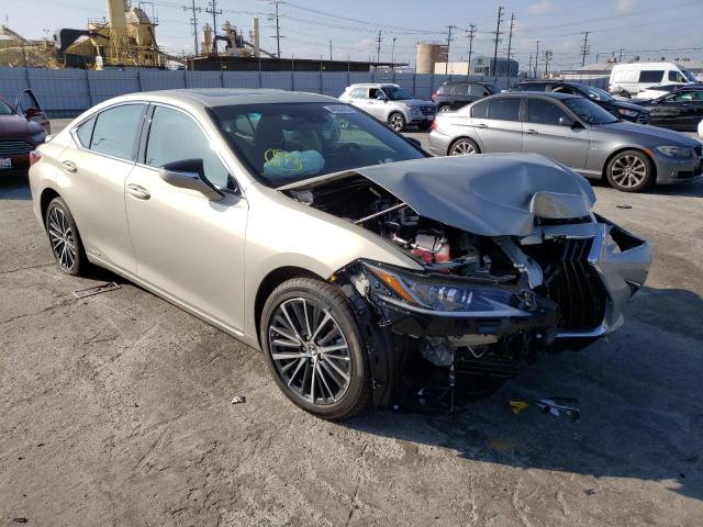 LEXUS ES300H 2022 with VIN 58ADA1C19NU015741 - Photo from auction