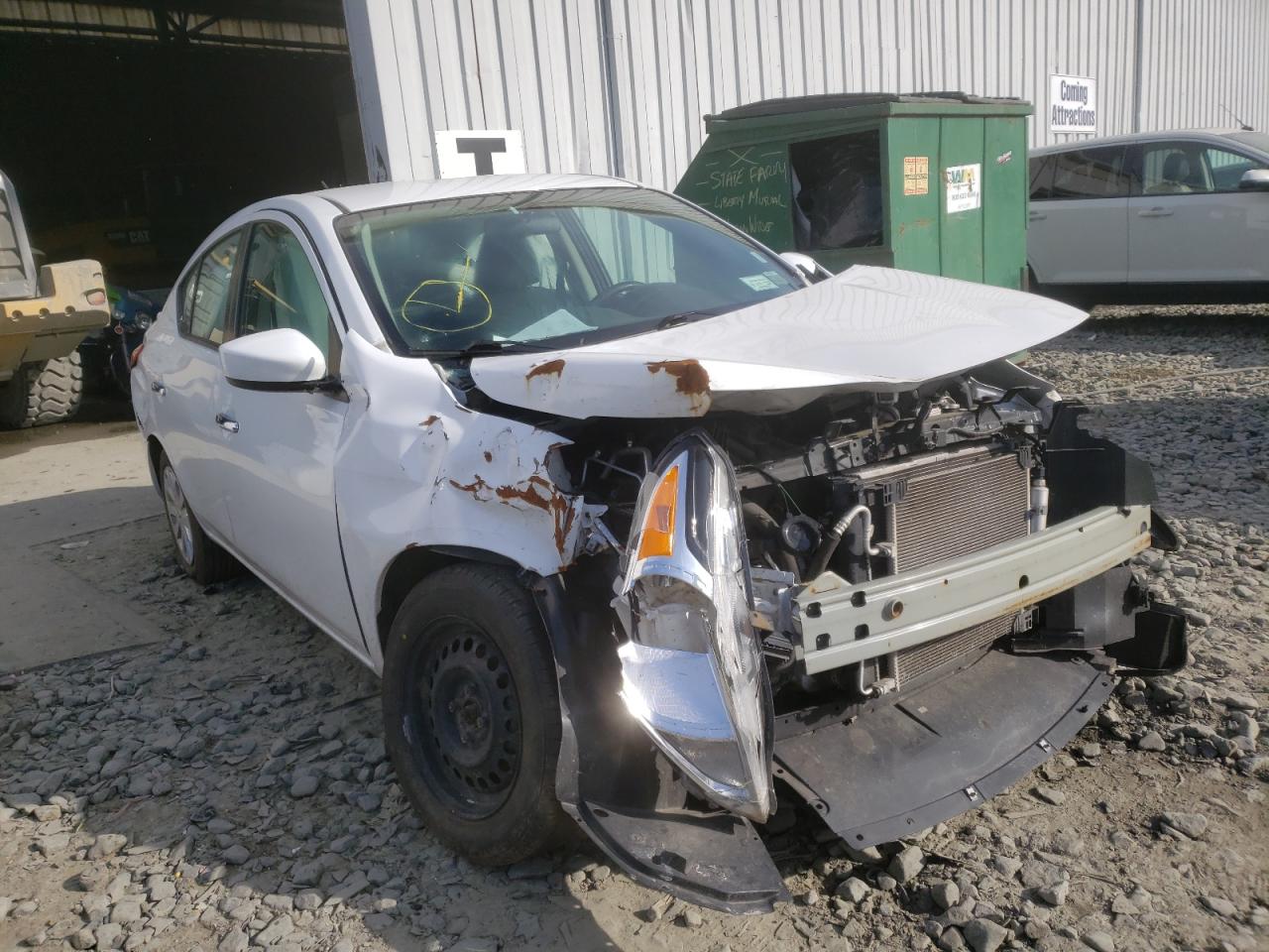 NISSAN VERSA S 2019 with VIN 3N1CN7AP3KL863886 - Photo from auction