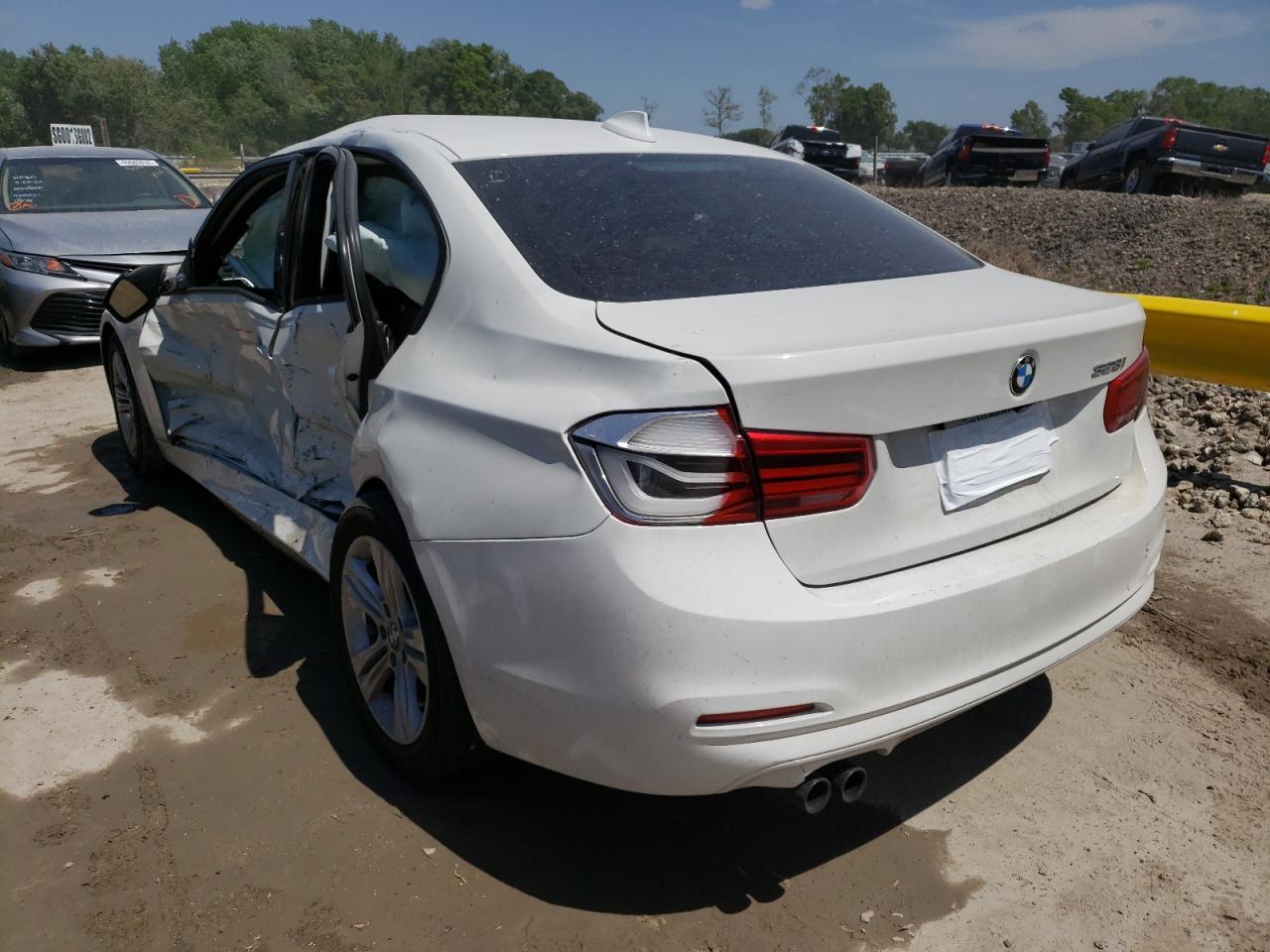 Photo 3 from auction – 2016 BMW 328 I SULE with VIN WBA8E9C55GK645822