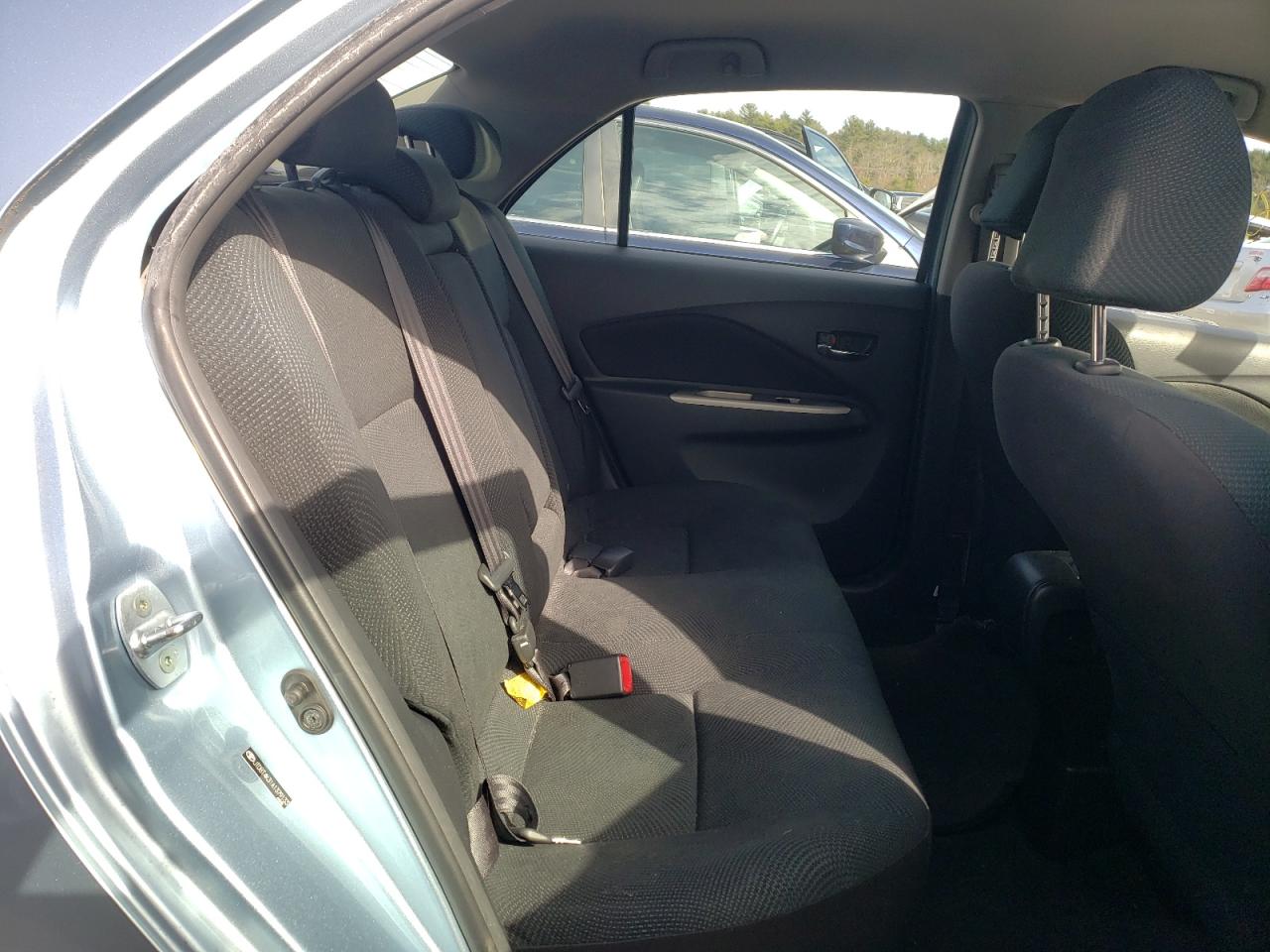 Photo 6 from auction – 2010 TOYOTA YARIS with VIN JTDBT4K31A1379133